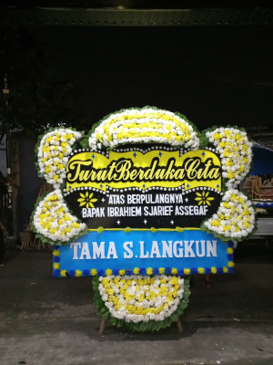 Papan Bunga Duka di Olibu