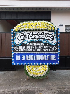 Papan Bunga Duka di Olibu